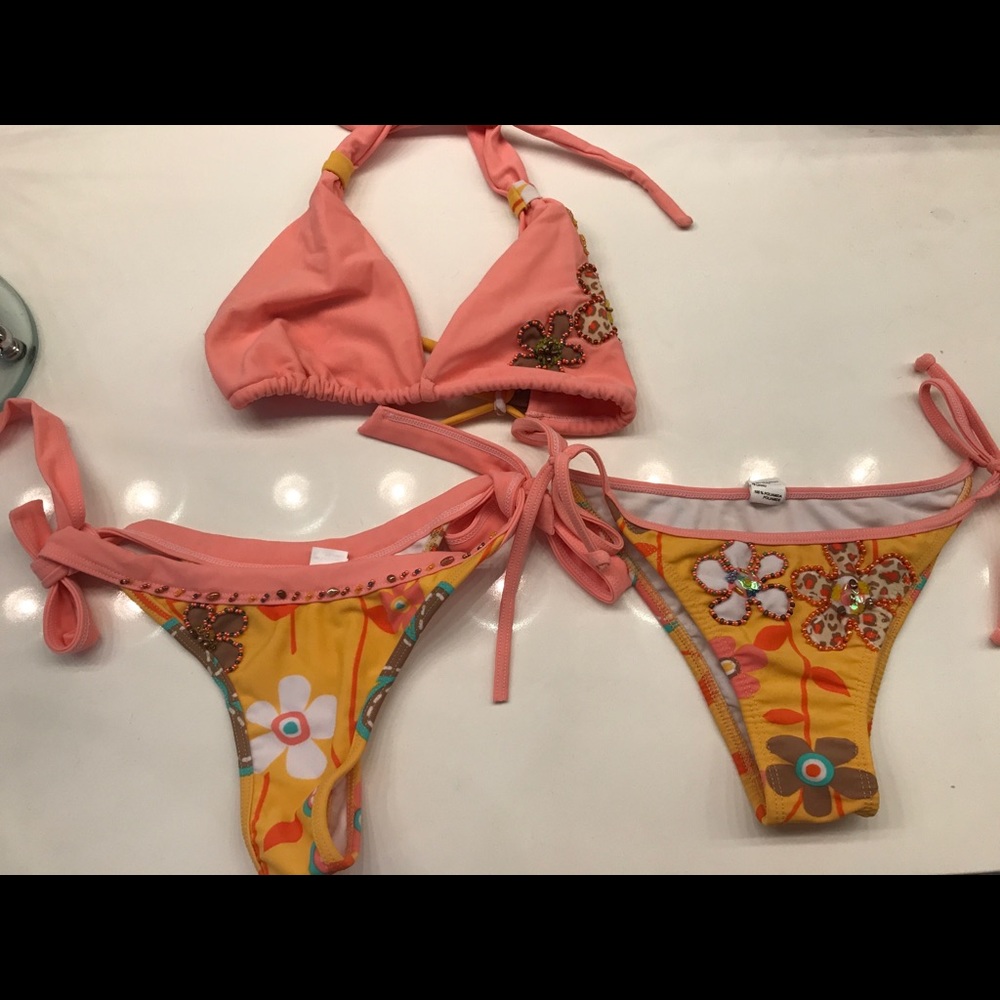 Bikini